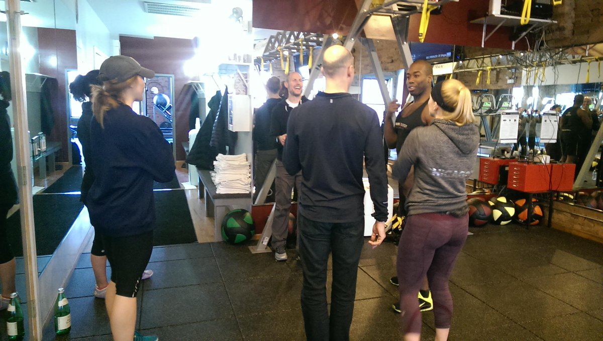 TRAINologyChi's tweet photo. A meeting of the minds @TrainIronCam @DaniKnecht @wollpert @estubler @jessknecht @TRAINjustin #trainchi #fitfam http://t.co/ba7EcqsNLa