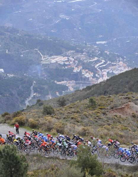 VCANDALUCIA's tweet photo. Hoy se celebra un día clave en Andalucía. Y como regalo, estas bonitas imágenes de la reciente #61RdS #DiaDeAndalucia http://t.co/vgOqvsPtxa