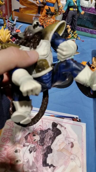 teamfourstar's tweet photo. Vegeta: Lllllladies http://t.co/oFzvkbPYIg