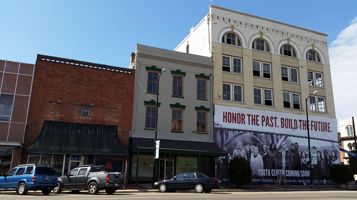 StudentsUnified's tweet photo. Honor The Past. Build The Future. We welcome you to #Selma for the 50th Anniversary! #SelmaIsNOW #Selma50 http://t.co/taDakLfiTM