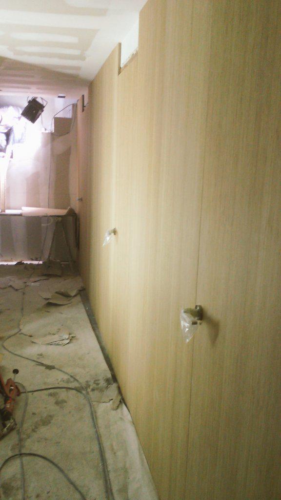Reyes_Espada's tweet photo. Panelado y Puertas enrrasadas de #Bambu, fabricado en nuestro taller http://t.co/9jLSaFeQXw
