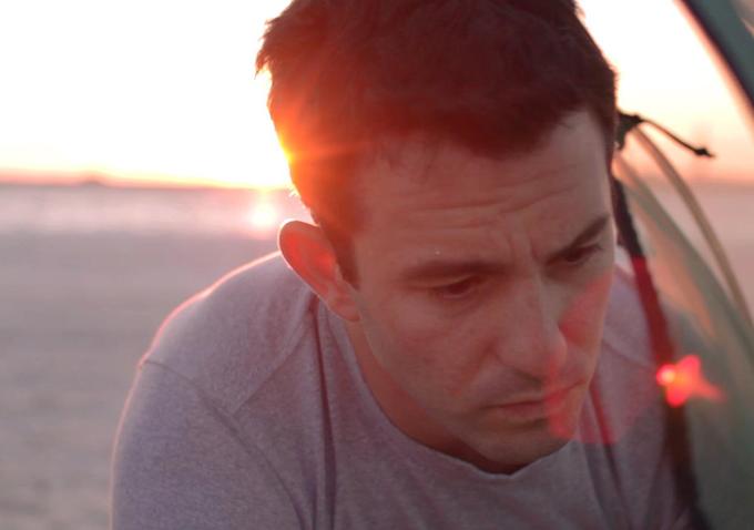 IndieWire's tweet image. ATTENTION, FILMMAKERS! 9 tips for getting the best performances in micro-budget features: bit.ly/1wzJqF8