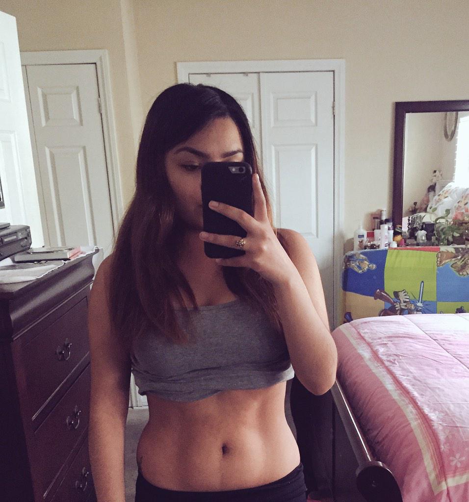 _SandyFabiola's tweet photo. When you see improvement 🙌 it's so exciting lol #AlmostPromReady http://t.co/eEKazLiHj0