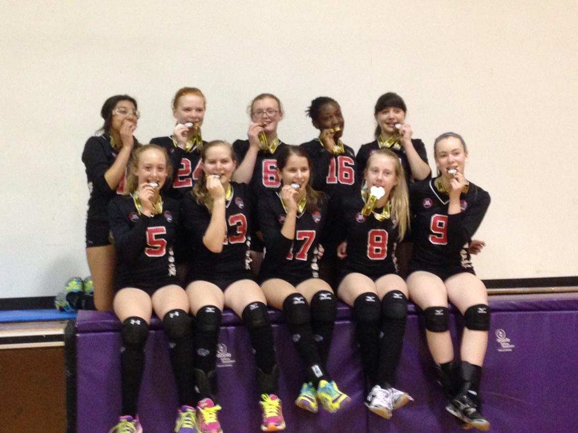 kmaaxxx's tweet photo. @ova_updates @MMcNev @sienamaax DA dynamite bring home 4th gold at 13 u very nice ! http://t.co/YY6v7OmlfU