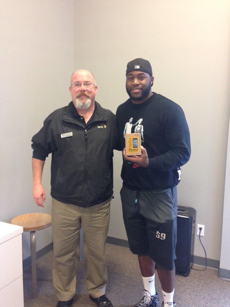 SSFIVESTAR's tweet photo. Jaguars' Ryan Davis likes Sprint! @chicu8s @dano04 @kgbond0007 @LarosaRob http://t.co/3S7B2nOdBe