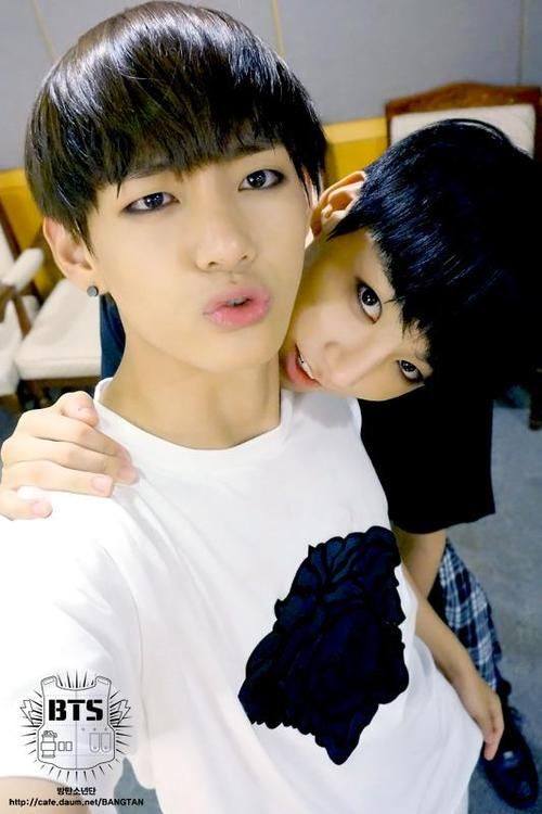 WACHA_D_BANGTAN's tweet photo. EL #VKOOK ES REAL
#JI_MIN MARCA SPAM... AJI MIN NO LE GUSTA ESTO http://t.co/OMBlhplu6V