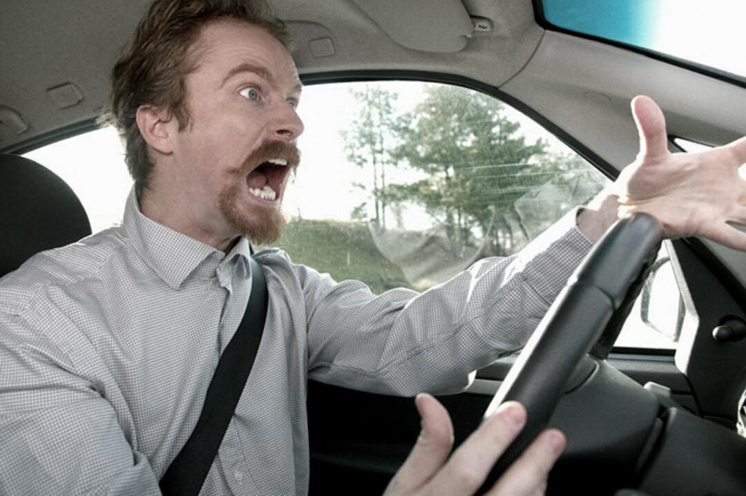 Quandtes's tweet photo. QUAND TU ENTENDS TA MUSIQUE A LA RADIO http://t.co/OiJmnqJG6e