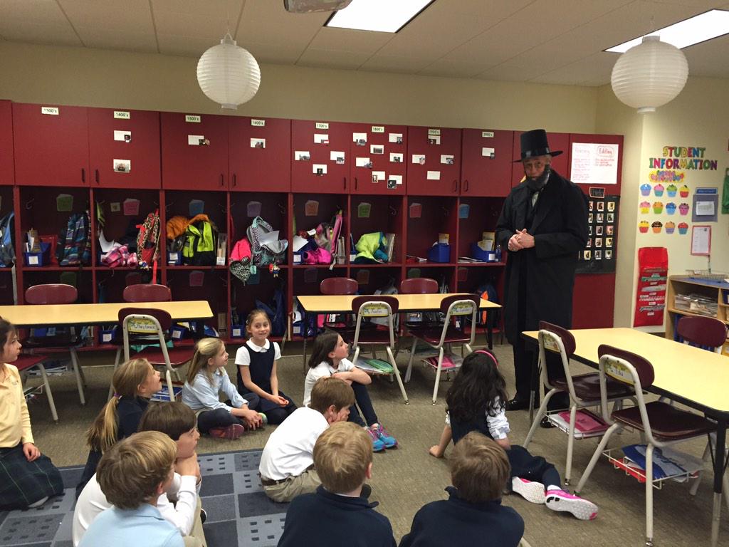 5thBruyn's tweet photo. Abraham Lincoln visited us to speak about his accomplishments &amp; values!  #PresidentsDay #TrinityLearns @paigercoker http://t.co/10WXQs77Pl