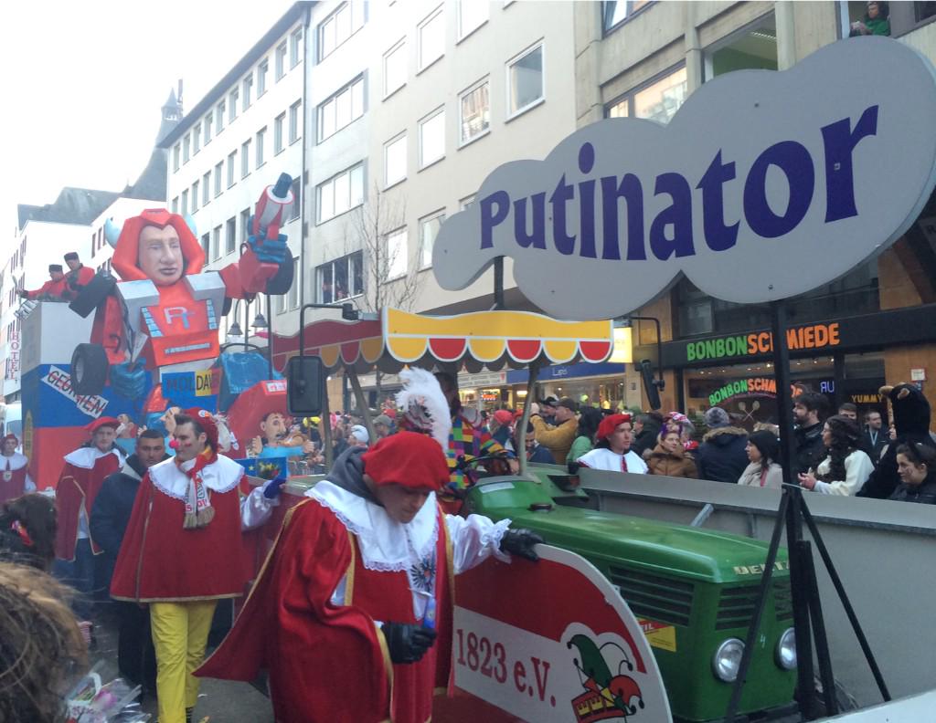 aoezay's tweet photo. According Cologne carnival Putin as #Putinator - Nach Kölner Karnevalisten Putin
@EuromaidanGER @EuromaidanPR http://t.co/2KFeHaU2ZZ