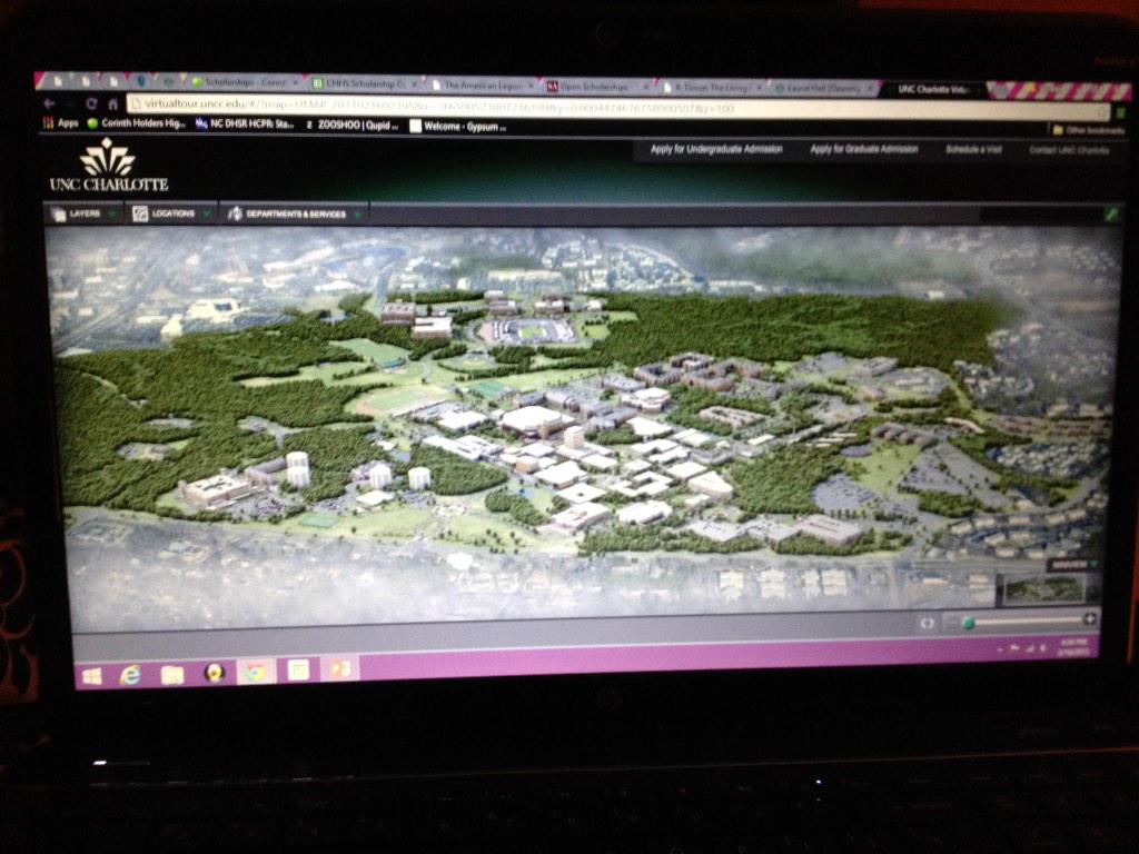 LaTiranaaa's tweet image. Lets take a second to understand how big this campus really is and how lost I'm going to be on the first day. #UNCC19