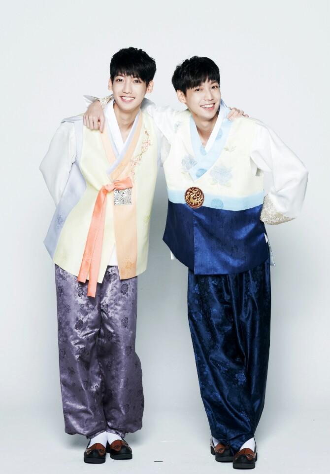 G_BoyFriend's tweet photo. [#영민] 2015년 을미년 올 한해 좋은 일만 가득하시길 바랍니다! 새해 복 많이 받으시고, 보이프렌드 많이 사랑해 주세요!
#보이프렌��� #진짜사나이2 http://t.co/eKMkfWfZR9
