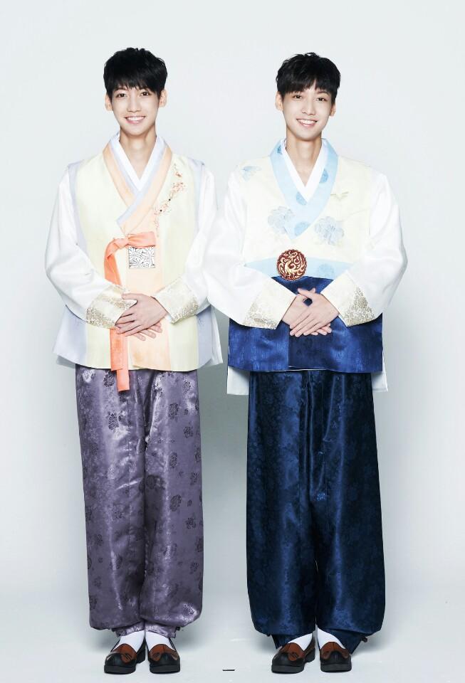 G_BoyFriend's tweet photo. [#영민] 2015년 을미년 올 한해 좋은 일만 가득하시길 바랍니다! 새해 복 많이 받으시고, 보이프렌드 많이 사랑해 주세요!
#보이프렌��� #진짜사나이2 http://t.co/eKMkfWfZR9