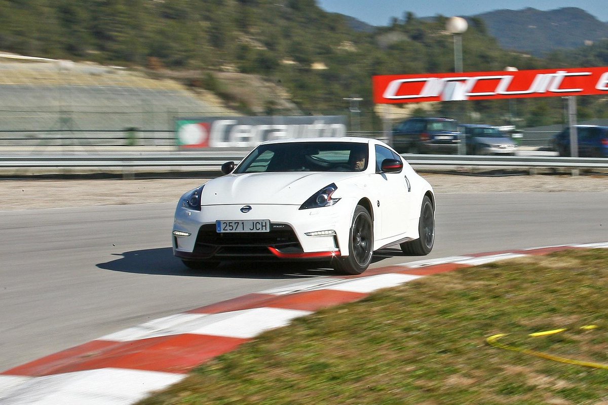 OVERTAKE tweet media