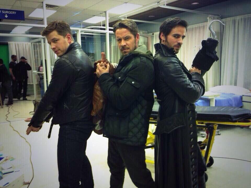 JonesSwanGirl's tweet photo. #28DaysOfOUAT Day 16: BTS photo! #HiatusCountdown #12Daysleft! ๐ PART I http://t.co/vOlAhYxWsz