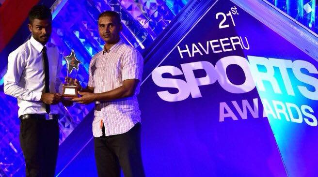 alisuzain's tweet photo. Congratulations #IREY #21stHaveeruAwards #BestYouthPlayer , work hard with Discipline ... future is yours ..... 👍 http://t.co/kglQBieVjL