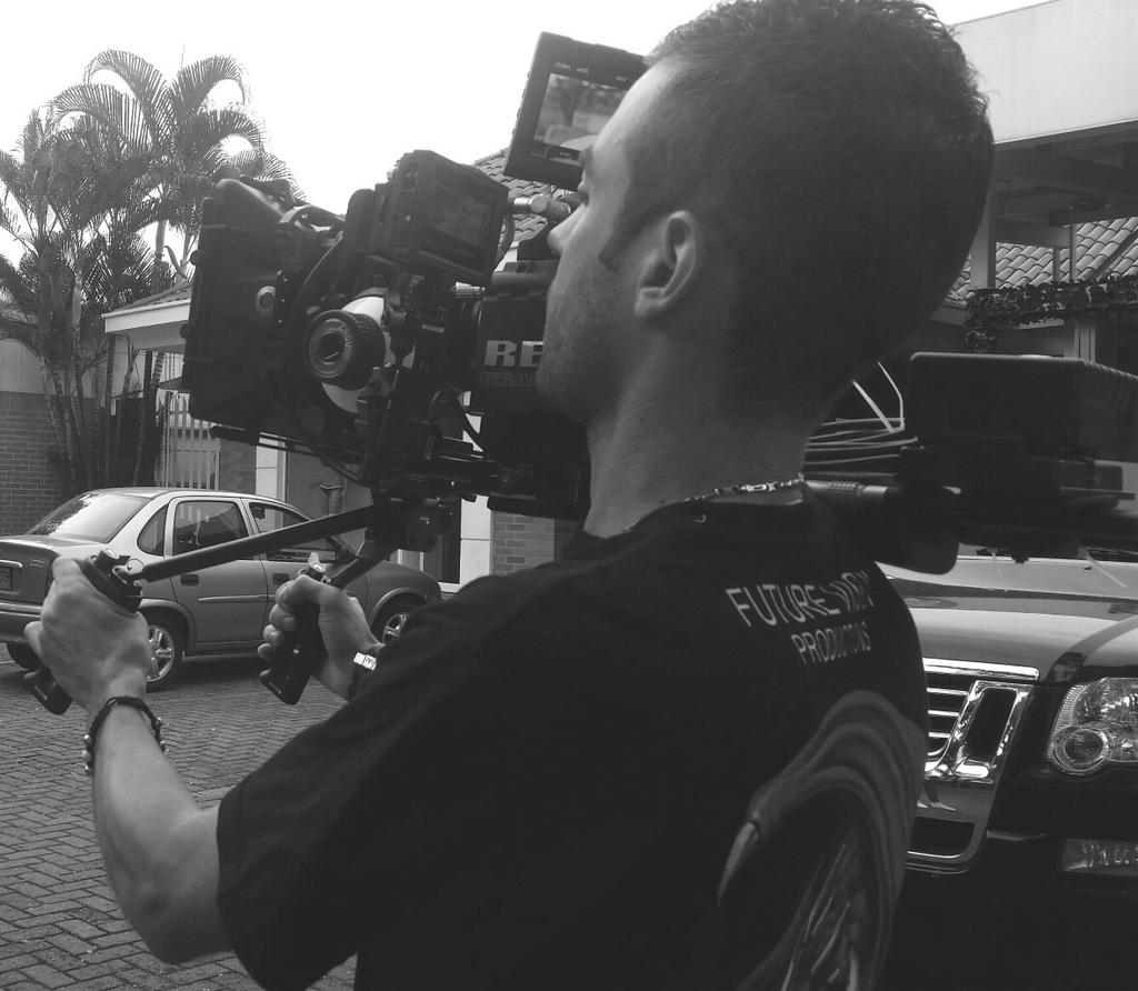 FutureVisionMP's tweet image. Call us up for RED EPIC DRAGON 6K services🌏🎬🎥