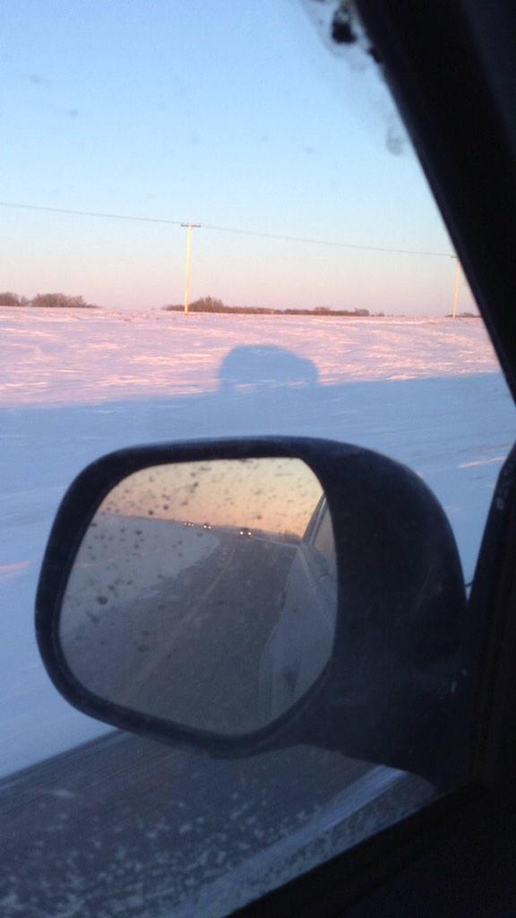 essence_kim's tweet photo. On way home from #Edmonton gorgeous #sunset !! Great hockey weekend!!!! #wildlightning #proudhockeymom ️xo http://t.co/axJNCF0uV1