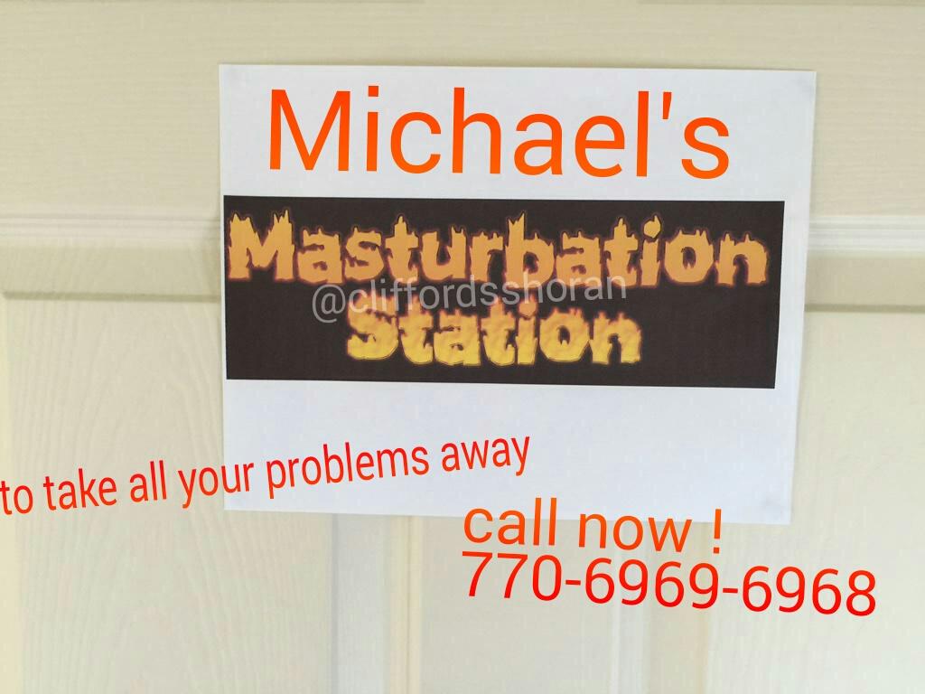 SAVEMEURPRAYER's tweet image. When your having a rough day come down to Michael masturbation station to take all your problems away ,,!,