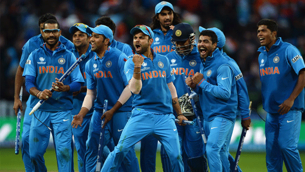 RuhiSaxsena's tweet photo. #50ShadesofRuhi #Cricket lets start with my favs... 1. #MenInBlue 2. #ViratKohli 3. #msdhoni http://t.co/giaUg52eZ8
