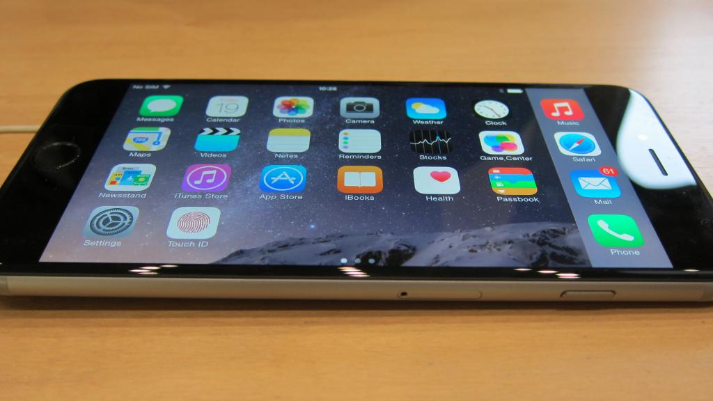 ForbesTech's tweet image. Will Apple ditch 16GB devices in its next generation? onforb.es/1DXfUQn
