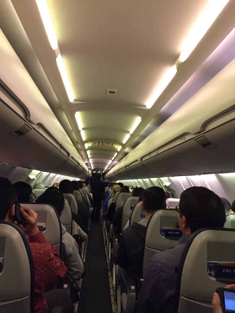 Anthony (@gringorubio904) on Twitter photo Theres no place like home, LGA->ORD->JAX for the win, thx heaps <a href="/USAirways/">US Airways</a> and <a href="/united/">United Airlines</a> for the "hot route" Theres no place like home, LGA->ORD->JAX for the win, thx heaps <a href="/USAirways/">US Airways</a> and <a href="/united/">United Airlines</a> for the "hot route"