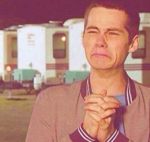 "We tell ourselves…that we are the walking dead."
el fandom: