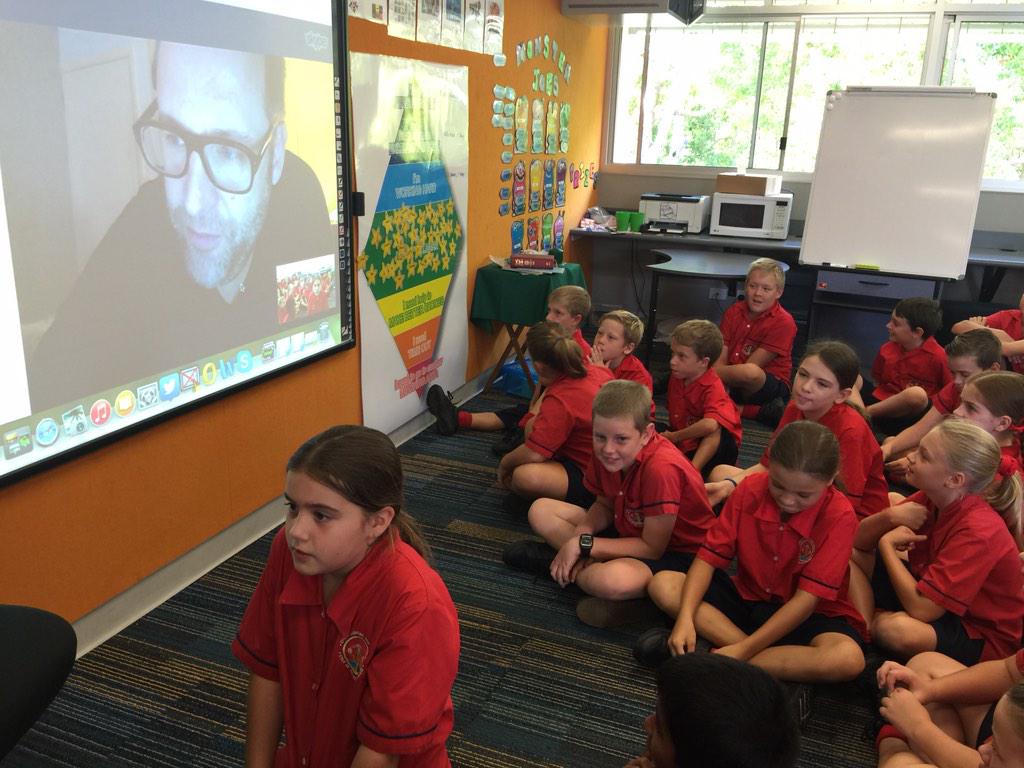 YearFiveSOTS's tweet photo. We had so many questions for @StevenWorland and he was so great to talk to!! http://t.co/AnoIcdgvJo