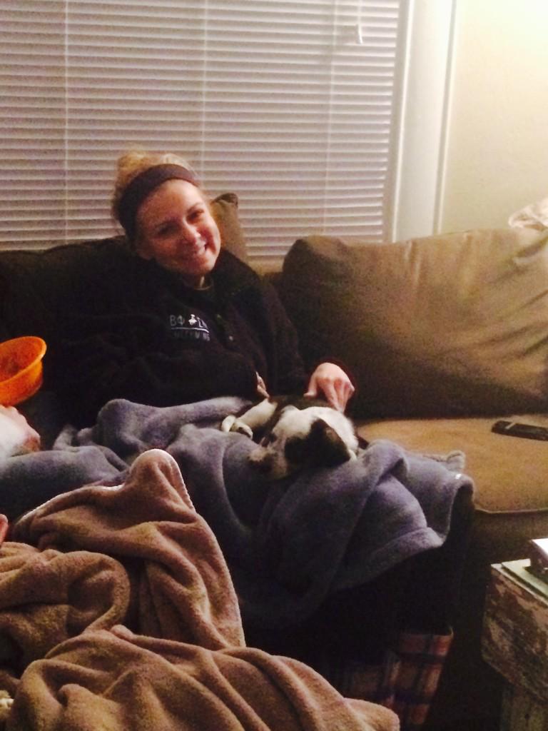 PeeigeKW's tweet photo. "I don't know how to handle dogs...I only grew up with pigs and fish." - @MaKenzieSauder http://t.co/EoWPToJvVW
