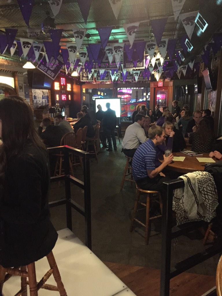 BetaAlphaPsiKSU's tweet photo. What a great turnout for our second professional meeting! Thank you @EYnews for joining us! http://t.co/1tt3VJ8tfy