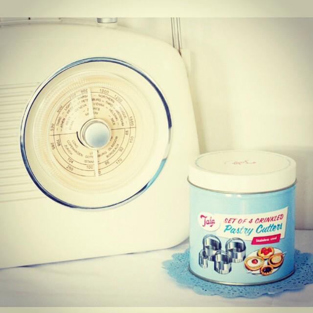 BeGifted's tweet photo. Tala pastry cutters available to buy for £7 from http://t.co/xfoPNuZTCT #retro #Tala #baking #vintage #gift #pastry http://t.co/214Pz2xqYF