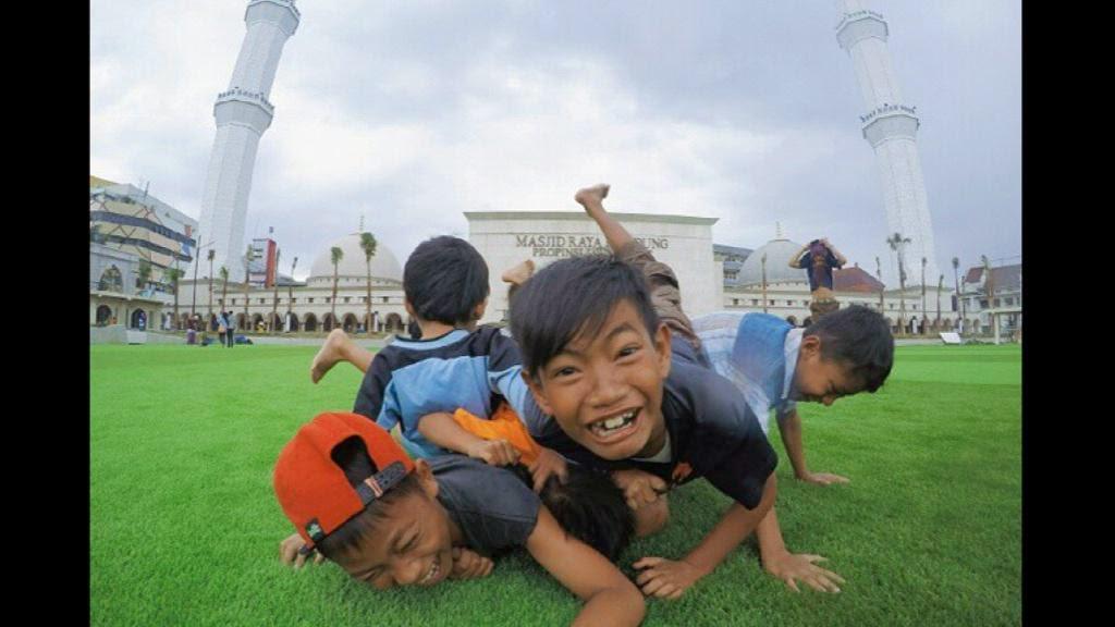 infobandung's tweet photo. Bandung Jadi Percontohan Kota Ramah Hak Asasi Manusia di Dunia http://t.co/mwBX2cIMwl via @infobandung http://t.co/QXtbyKqz14