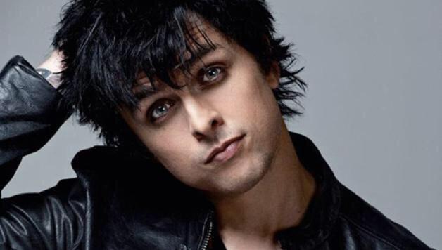  Happy birthday Billie Joe Armstrong   