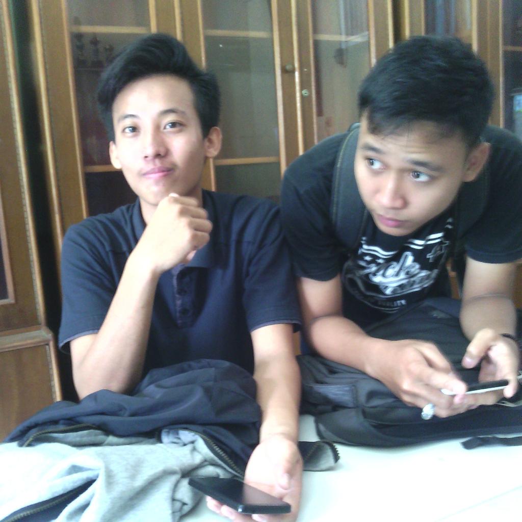 aprillisandi's tweet photo. http://t.co/8BK3bnNaoP