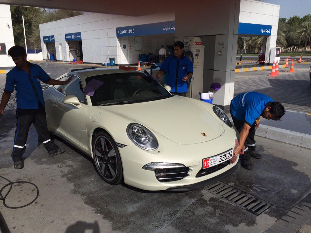 JoyceASmith's tweet image. I'm going to miss this when I leave. Who'll wash my car in England??!