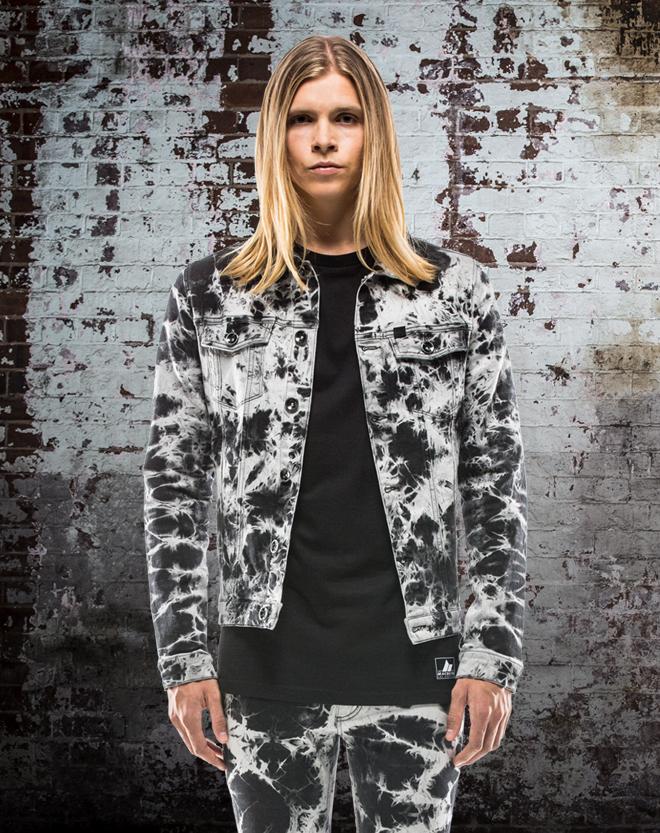 ni jaket buat anak band cocok banget brooohh haha