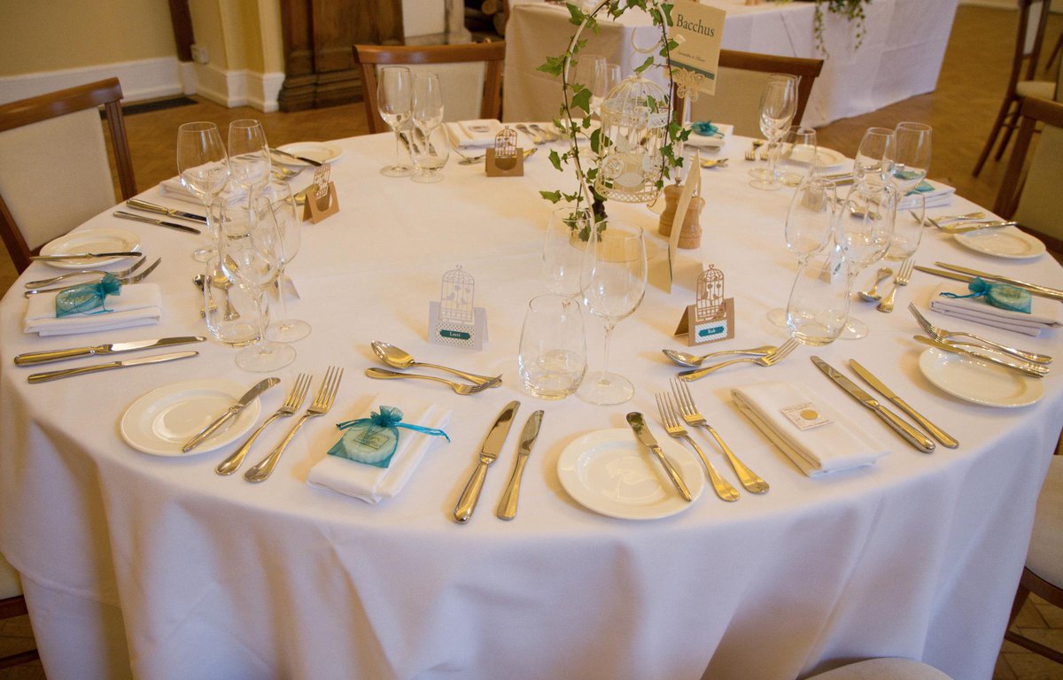 creativenikki's tweet photo. More pictures Sam and Oli's wedding. http://t.co/QBr5Avm8X2