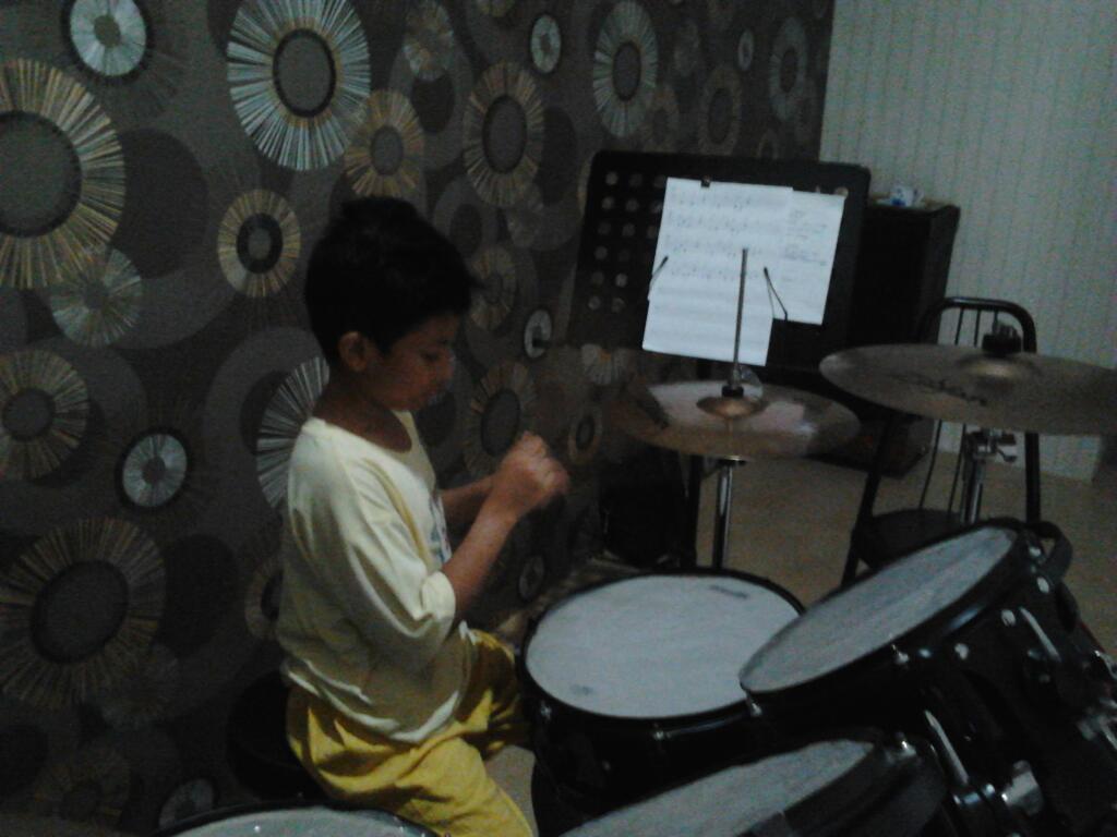 Yoga lagi asik ngulik nih