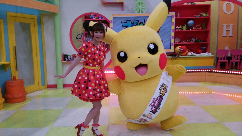 いよいよ今日 時からドリドリイベント 武蔵村山イオンにピカチュウとゲッタバンバン チームドリドリバンバンであの曲もコラボしちゃう 握手会 とツーショット写メ会もあるよ ドリドリ記念な思い出つくろう 中川翔子 風といっしょに Scoopnest