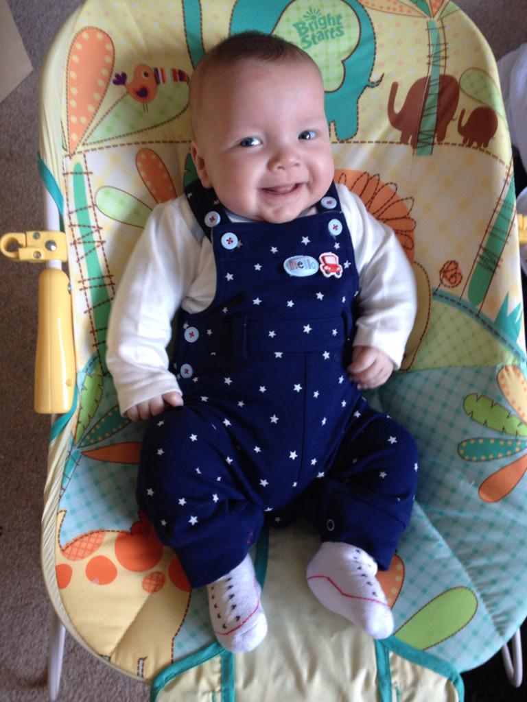 DonnaLDowning's tweet photo. Today I'm wearing @mandco_fashion @mandco_pr thanks @JolleyLaura @jojojoey17 💙💙 http://t.co/pEvD8VY3II