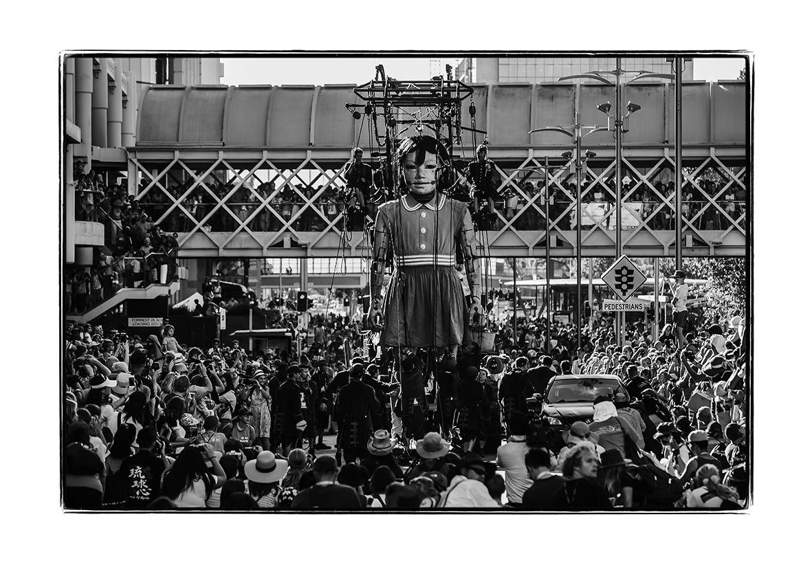 MediaManAndy's tweet photo. Afternoon stroll #perthgiants #perthfest #perthnews @WS_Weekly @Guardian_Ex @WestAustralia #perthfestival http://t.co/jfO7G0oFw8