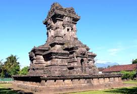 funtastripMLG's tweet photo. visit #kotamalang ? a lot of history and culture... http://t.co/o5ynCCK2mz