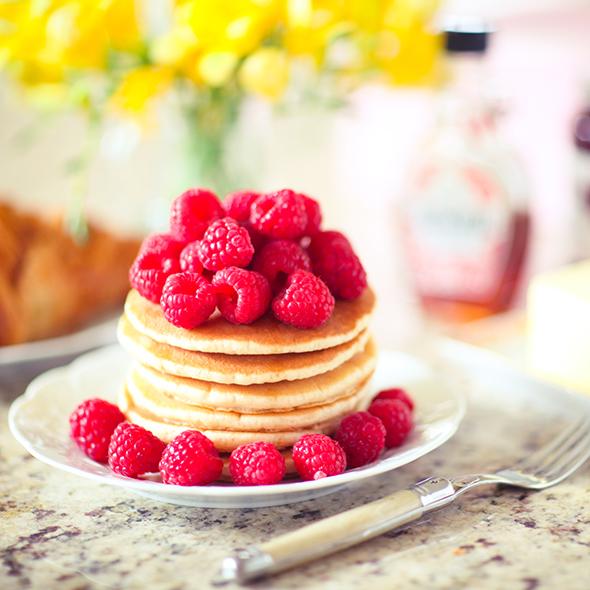 GHmagazine's tweet photo. 10 top tips from the GH Cookery Team for perfect pancakes every time! http://t.co/1lGQ6gHaS3 http://t.co/FMPFshdMgW