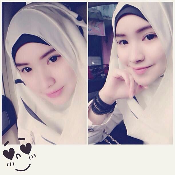 bidadarijilbab's tweet photo. #B0014 Allah must have spent a little more time on you #jilbab #hijab #bidadari #cantik @Angelliadel http://t.co/A1gYo8pdq9