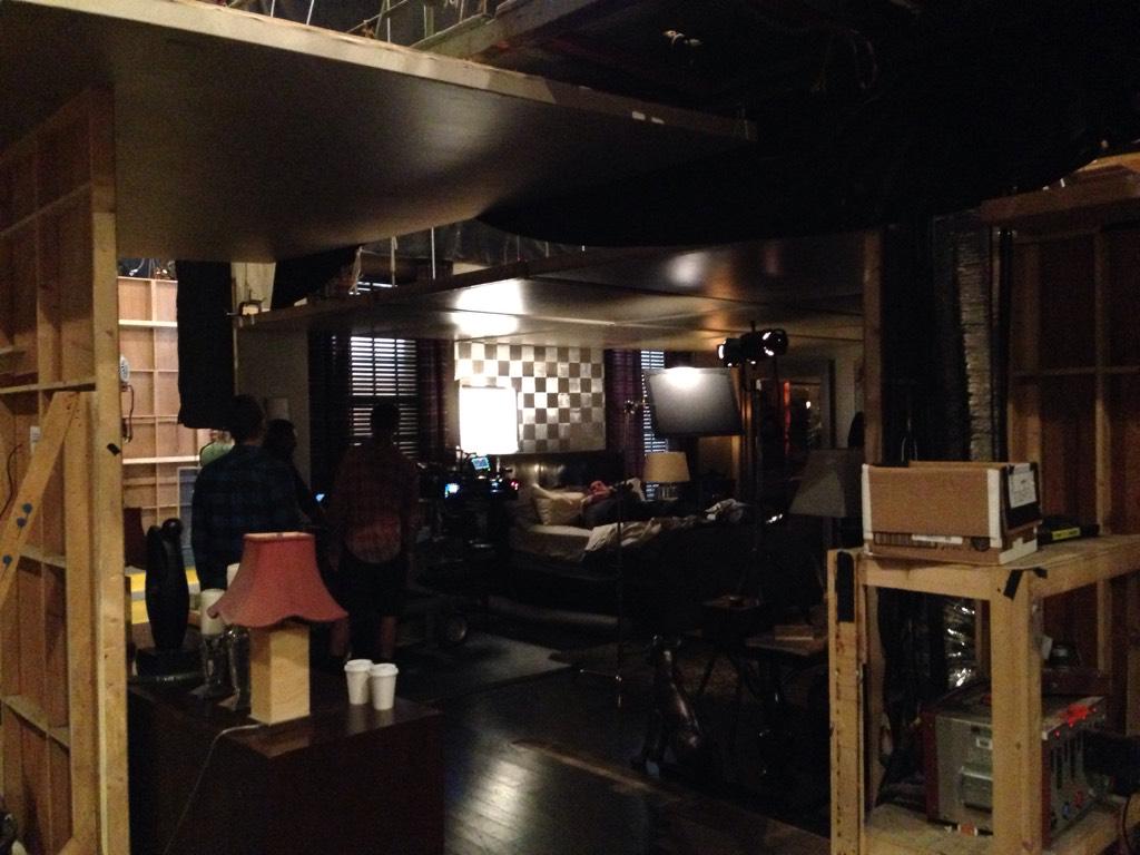 7x15 "REKCONING" post ep pics & tweets B-D-0TSCIAASC-E