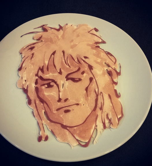 BuzzFeed's tweet photo. #PancakeDay on Instagram vs. Reality  http://t.co/k9Fj2Kvfkq http://t.co/c7Vol8TsaV