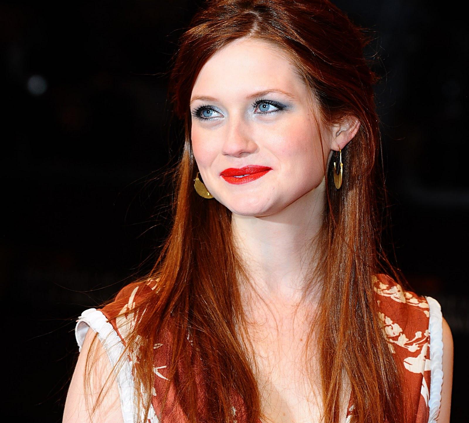 Happy 24th birthday to Bonnie Wright! We hope you have a magical day!  