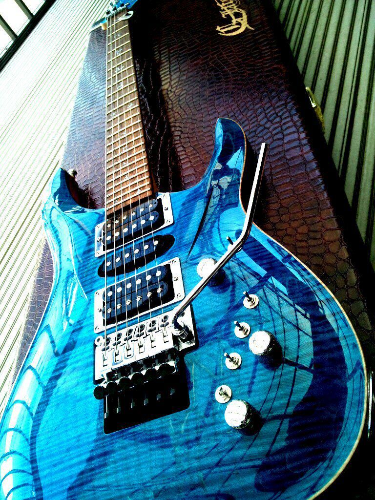 Twitter 上的 牙狼剣 僕の青いギターかっこいい選手権 Http T Co Bvbjfq7bh5 Twitter