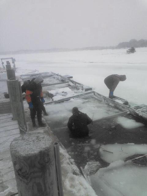 ShuckerPaddy's tweet image. For those folks who thinks oysters are expensive - worth every Shuckin'Cent! ...@WiannoOysters #WinterHarvest