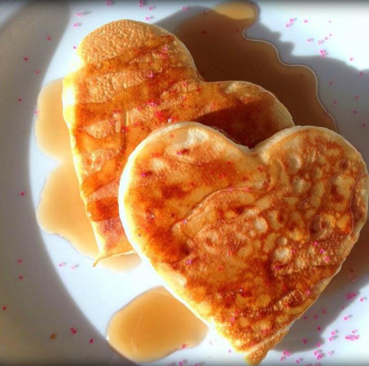 petrolheadremix's tweet photo. @7UPIndia #UPcentric
I guess the Admin needs loads of these Pan Cakes prepared by @iampoogowda 😉😉 http://t.co/tauKbaO2Bd