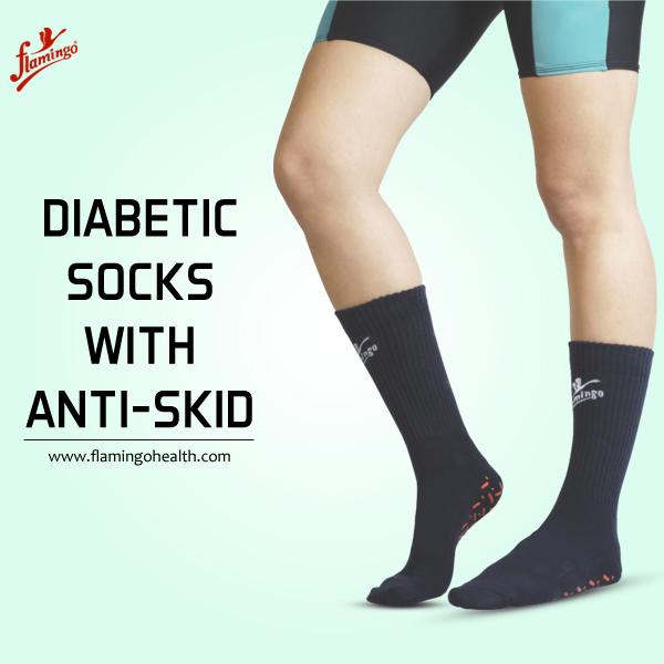 flamingohealth's tweet photo. Click here http://t.co/SvWcTlNcdP to order socks that are specially designed for the #diabetics.

#DiabeticSocks http://t.co/aBuCnxQO4H